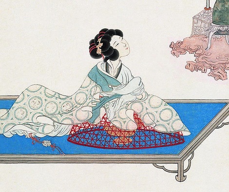 昨夜风开露井桃,未央前殿月轮高。全诗意思及赏析-古诗迷